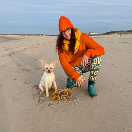 Nicola Mertens, Selfcare am Meer mit Hund